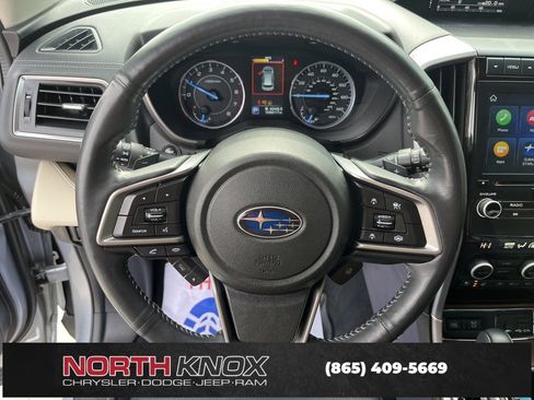 Used 2022 Subaru Ascent Touring image 8