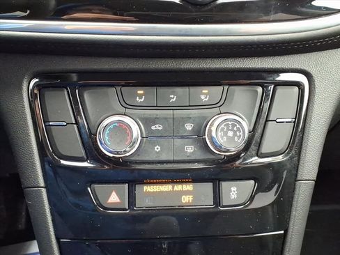 Certified 2022 Buick Encore Preferred w/ Safety Package image 23