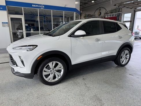 New 2026 Buick Encore GX Preferred w/ Comfort Package image 4