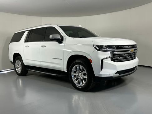 Used 2023 Chevrolet Suburban Premier AWD/4WD image 1