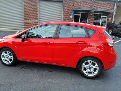 Used 2014 Ford Fiesta SE FWD image 8