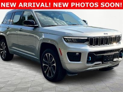 Used 2023 Jeep Grand Cherokee Overland w/ Advanced Protech Group III
