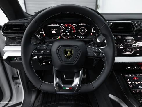 New 2025 Lamborghini Urus SE image 29