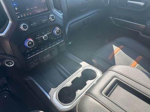 Used 2021 GMC Sierra 1500 AT4 w/ AT4 Premium Package image 19