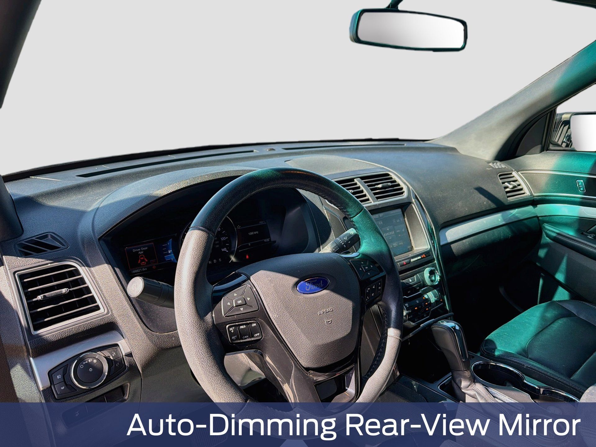 Used 2016 Ford Explorer XLT FWD image 13