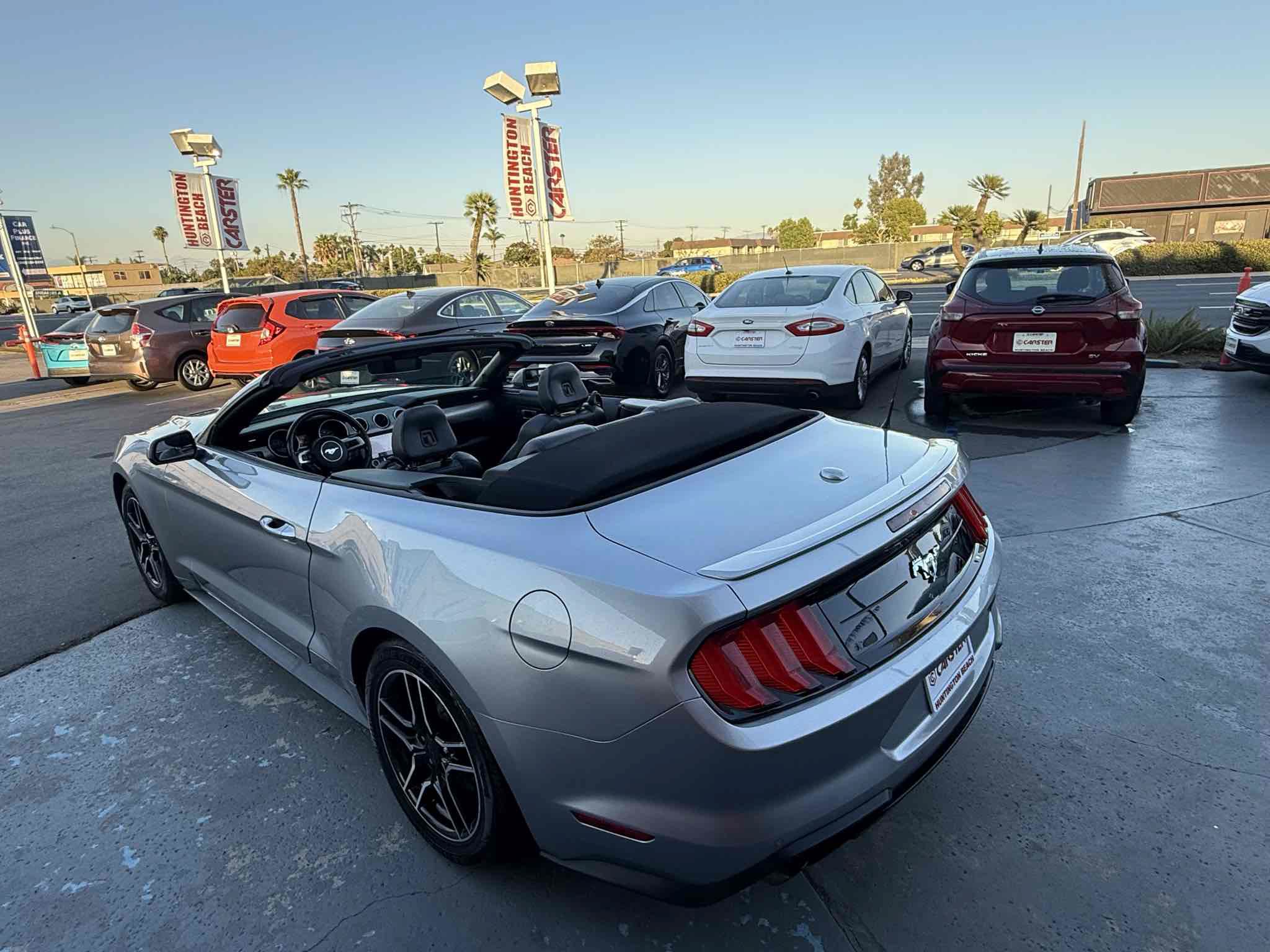 Used 2023 Ford Mustang Premium RWD image 32