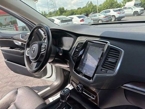 Used 2019 Volvo XC90 T6 Momentum w/ Advanced Package AWD/4WD image 24