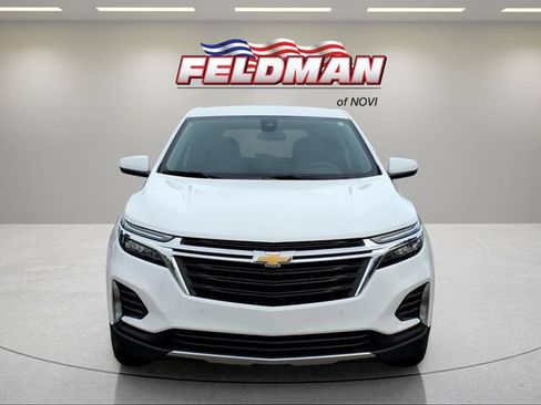 Used 2024 Chevrolet Equinox LT w/ LPO, Floor Liner Package FWD image 9