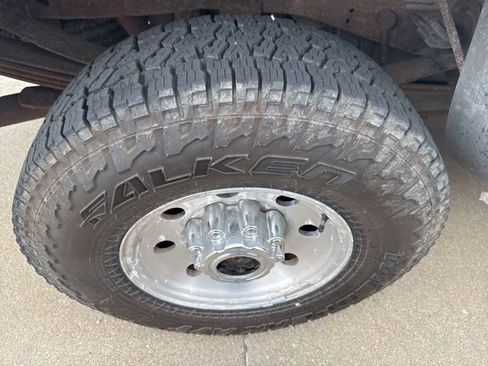 Used 2000 Ford F250 XL image 10