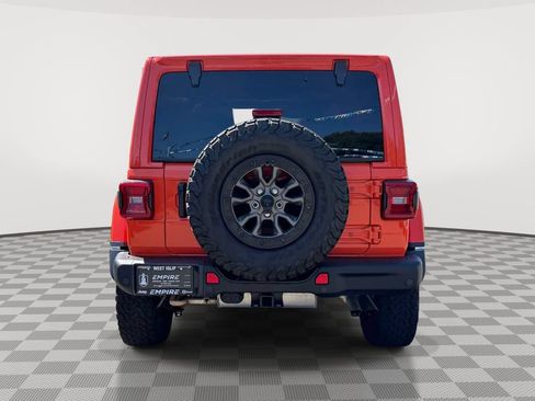 Used 2023 Jeep Wrangler Unlimited Rubicon 392 w/ Trailer Tow Package AWD/4WD image 10