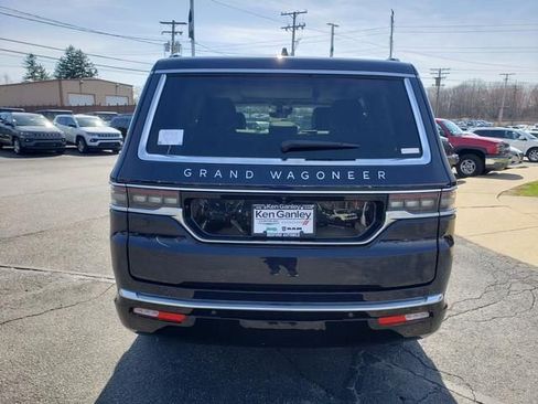 New 2024 Jeep Grand Wagoneer Series I AWD/4WD image 5