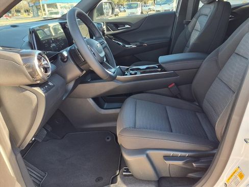 New 2026 Chevrolet Equinox LT image 6