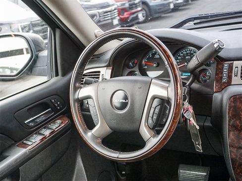 Used 2011 GMC Sierra 1500 Denali image 16