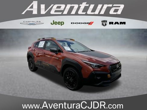 Used 2025 Subaru Crosstrek 2.5i Wilderness AWD/4WD image 1