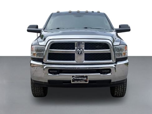 Used 2017 RAM 2500 Tradesman w/ Chrome Appearance Group image 3