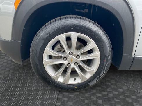 Used 2023 Chevrolet TrailBlazer LS AWD/4WD image 31