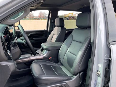 Used 2024 Chevrolet Silverado 2500 LTZ w/ LTZ Plus Package image 27