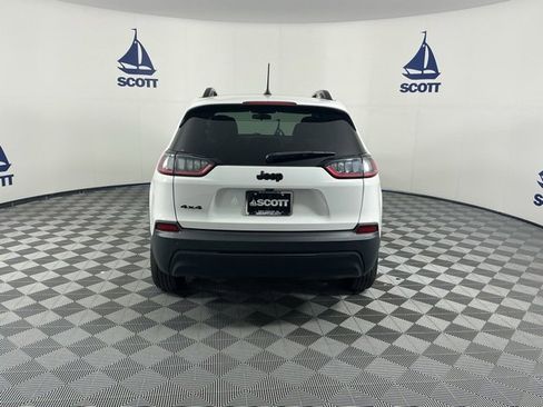 Used 2020 Jeep Cherokee Latitude Plus image 4