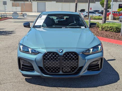 Used 2025 BMW 430i Coupe w/ M Sport Package image 3