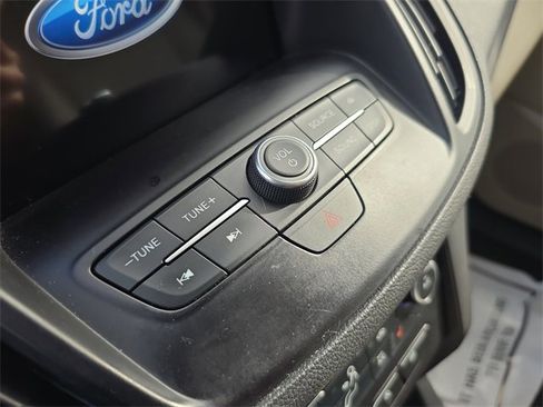 Used 2018 Ford Escape SE w/ SE Sync 3 Package image 21