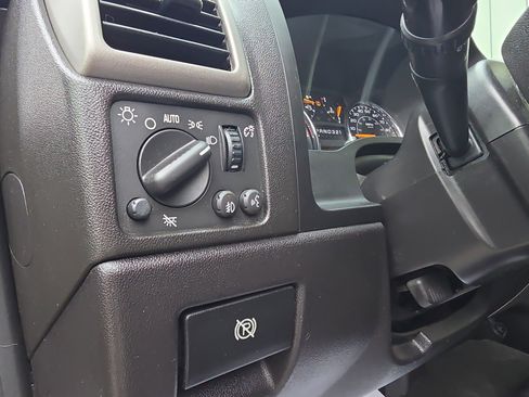 Used 2011 Chevrolet Colorado LT image 13