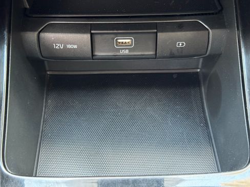 Used 2020 Kia Telluride S AWD/4WD image 28