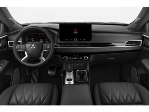 Used 2026 Mitsubishi Outlander AWD image 4