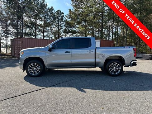 Used 2025 Chevrolet Silverado 1500 LT image 4