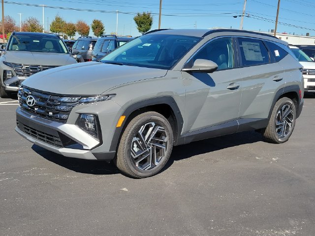 New 2026 Hyundai Tucson SEL Plus AWD/4WD image 2