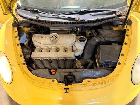Used 2007 Volkswagen Beetle Coupe FWD image 38