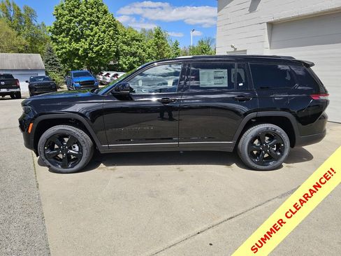 New 2025 Jeep Grand Cherokee L Altitude image 7