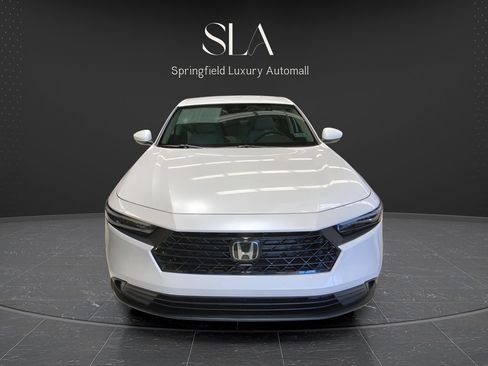 Used 2025 Honda Accord LX image 2