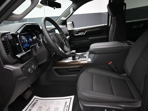 New 2026 Chevrolet Silverado 1500 LT Trail Boss w/ Convenience Package II image 14