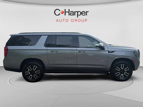 Used 2023 GMC Yukon XL AT4 w/ Technology Package AWD/4WD image 1