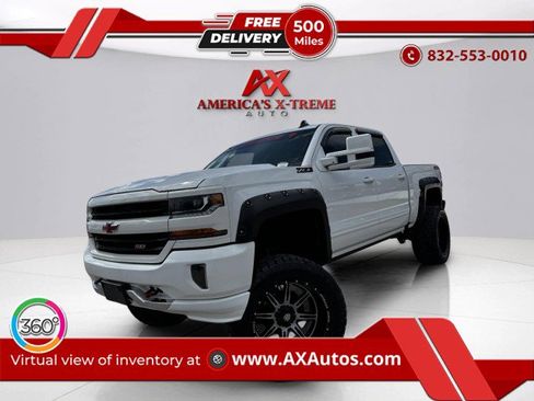 Used 2018 Chevrolet Silverado 1500 LT w/ Texas Edition image 1