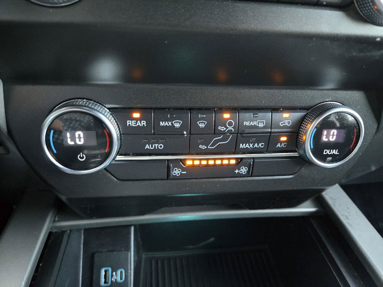Used 2020 Ford Expedition XLT RWD image 34