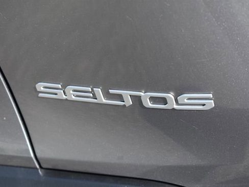 Certified 2024 Kia Seltos S FWD image 12