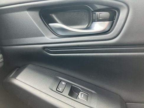 Used 2023 Honda Accord EX image 35