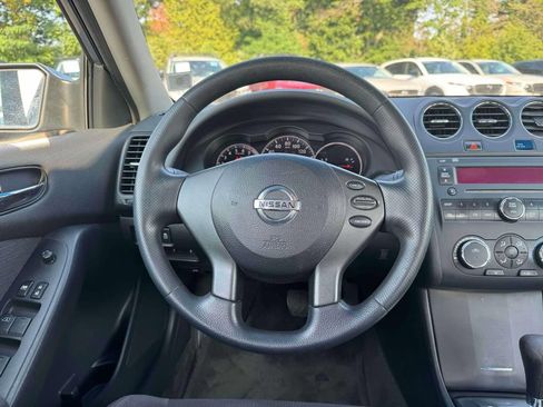Used 2012 Nissan Altima 2.5 S FWD image 22