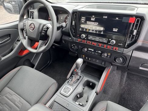 New 2026 Nissan Frontier PRO-4X w/ Pro-4x Convenience Package image 12