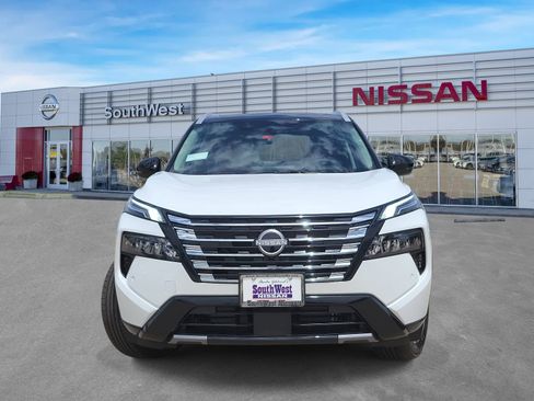 New 2026 Nissan Rogue Platinum AWD/4WD image 10