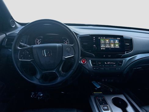 Certified 2025 Honda Passport EX-L image 20