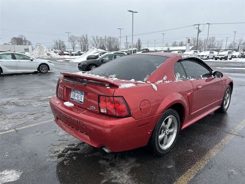Used 2000 Ford Mustang GT image 2