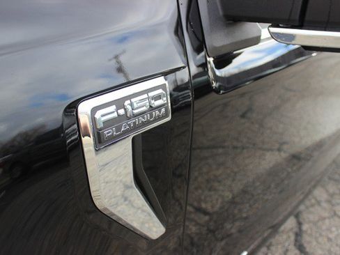 Used 2023 Ford F150 Platinum w/ FX4 Off-Road Package image 2