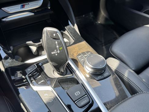 Used 2019 BMW X4 M40i w/ Premium Package image 27