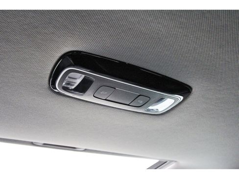 Used 2025 Hyundai Palisade SEL FWD image 17