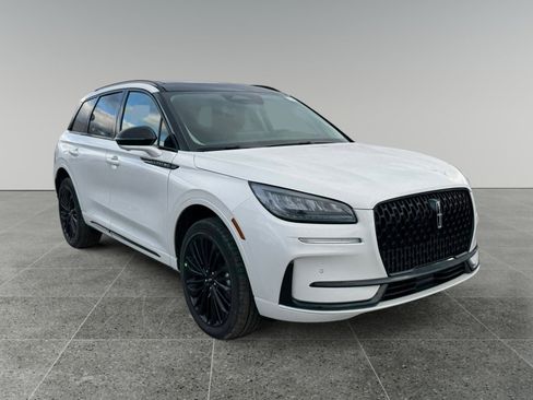 New 2026 Lincoln Corsair Premiere image 7