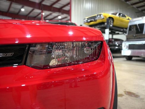 Used 2014 Chevrolet Camaro Z/28 image 33