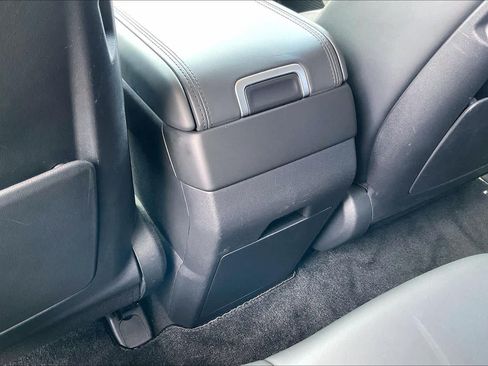 Used 2024 Hyundai Santa Fe SEL FWD image 33
