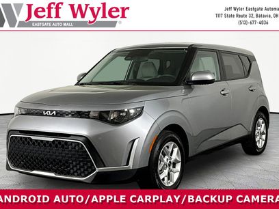 Used 2025 Kia Soul LX